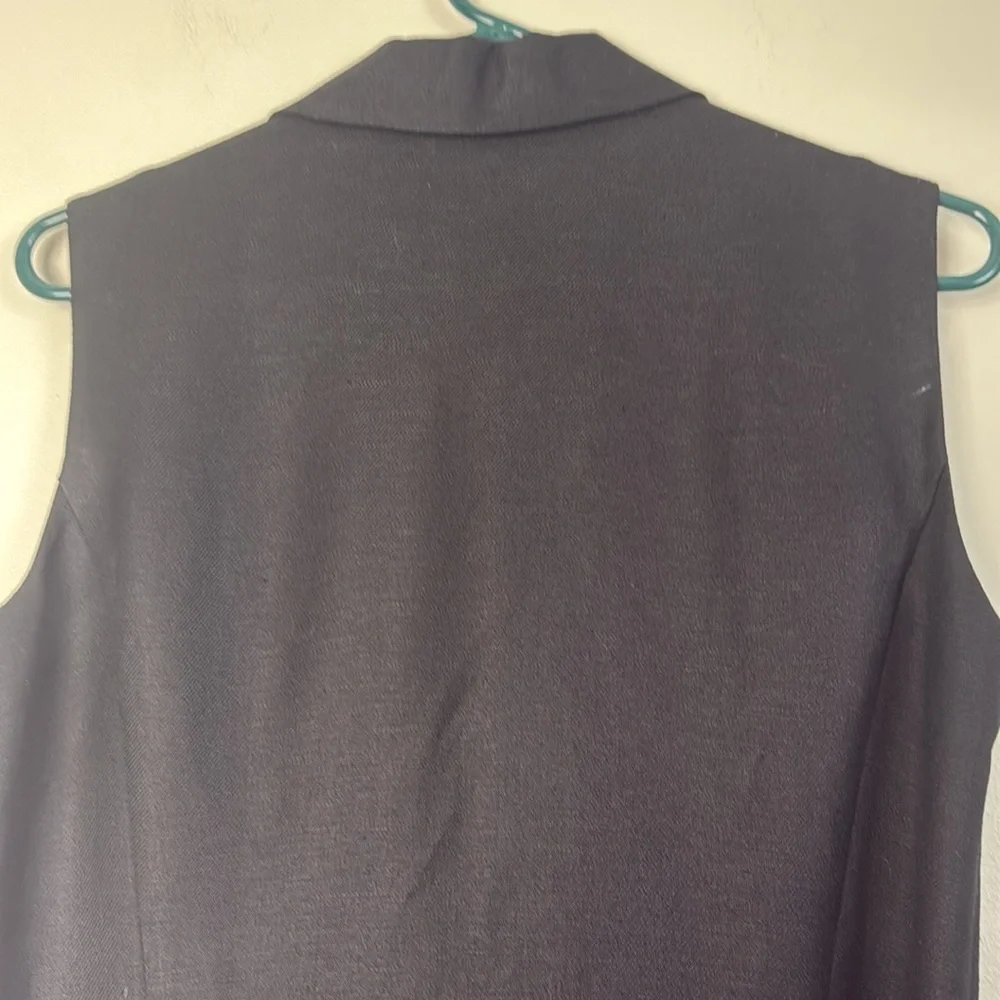 Emma James Black Sleeveless Sheath Button Down Dress with Collar and Belt - Picture 7 of 8